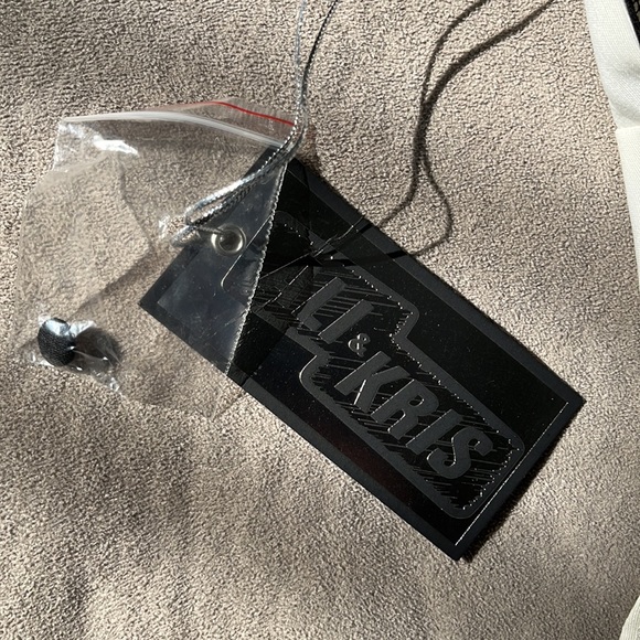 NWT Peplum-style Lace-back Top - Picture 6 of 9